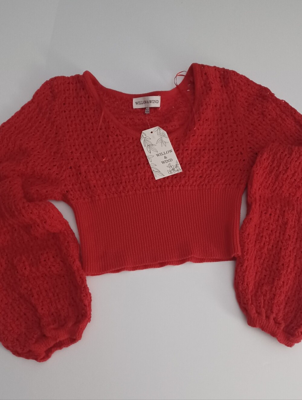 Willow & Wind Cropped Sweater Sz S